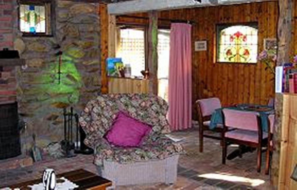 Moonbeam Cottages & Rainbow Cafe Moonambel Rom bilde